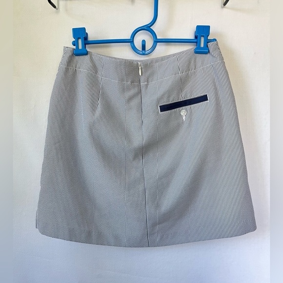 Lady Hagen • Women’s Striped Golfing Skirt with Built in Shorts • Size 0 - Picture 2 of 8